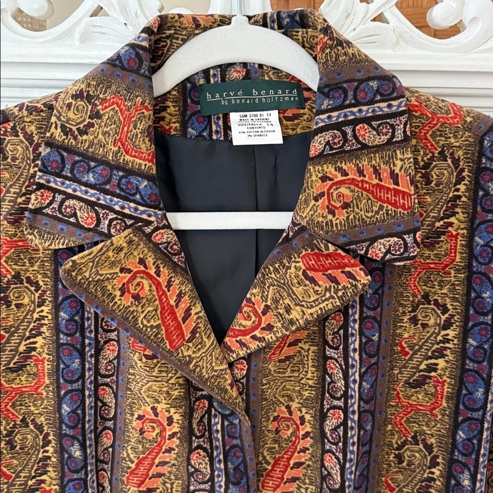 Vintage Harve Bernard Paisley Velvet Jacket - Picture 2 of 10